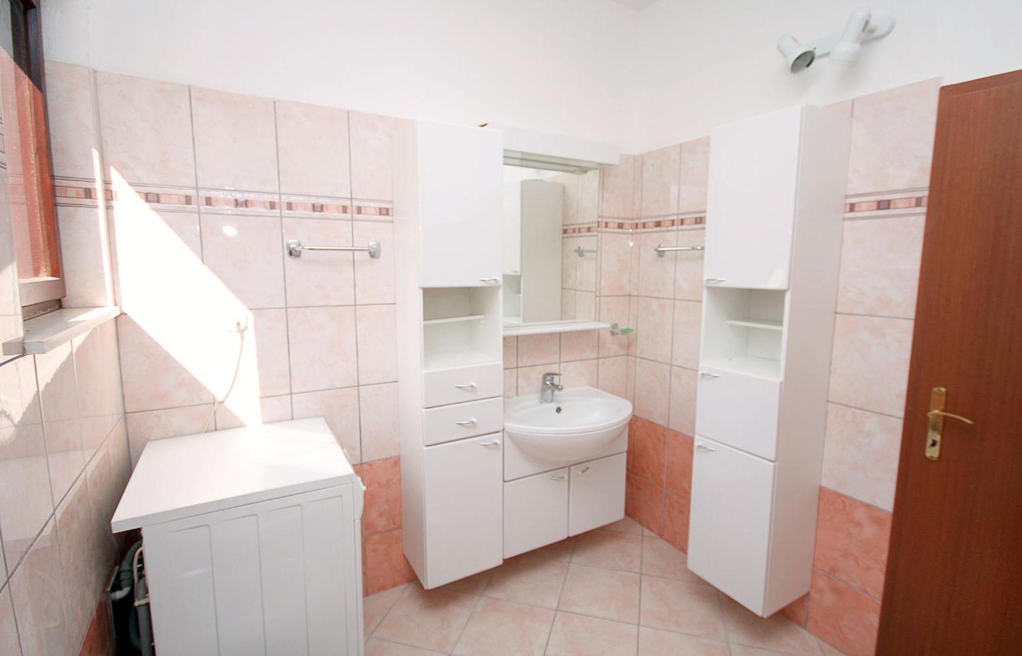 Apartments By The Sea Mastrinka, Ciovo - 4836 Trogir Room photo